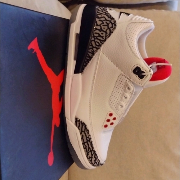 Air Jordan 3 Retro NRG